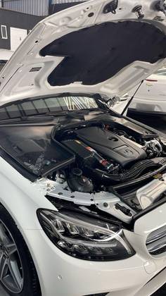 MERCEDES-BENZ C 180 1.6 CGI FLEX AVANTGARDE 9G-TRONIC